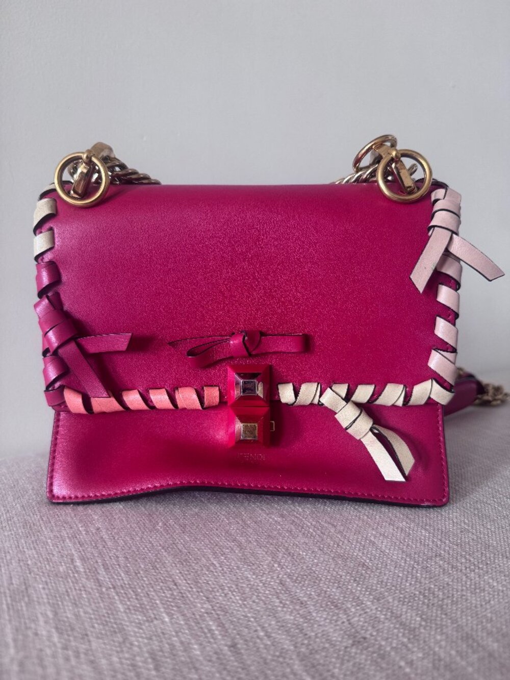 Fendi Kan Chain Crossbody Whipstitch Shoulder Bag Red Leather